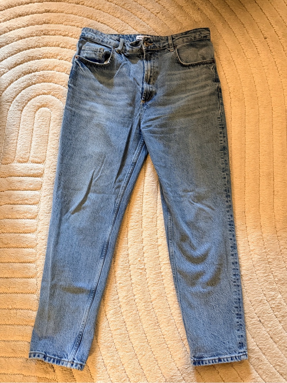 Zara light blue denim jeans size US10